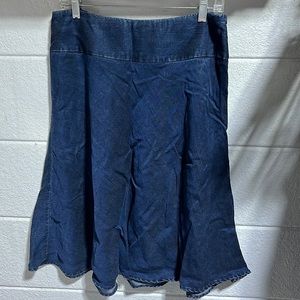 Nic and Zoe Jean skirt - very light material, size 8